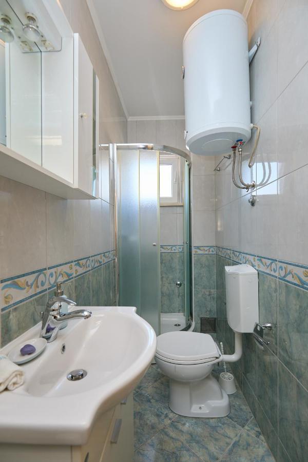 Apartment Marijana Mlini Bagian luar foto